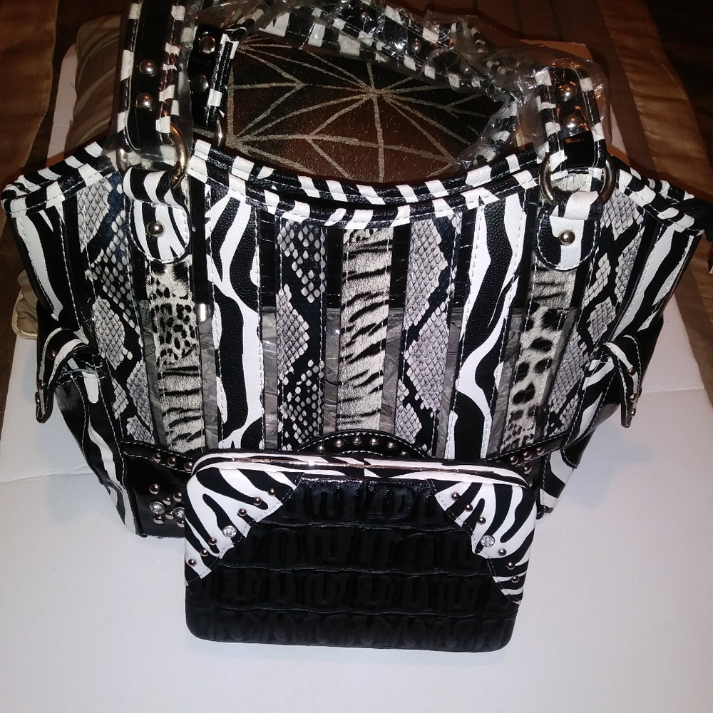 Black and white zebra print handbag